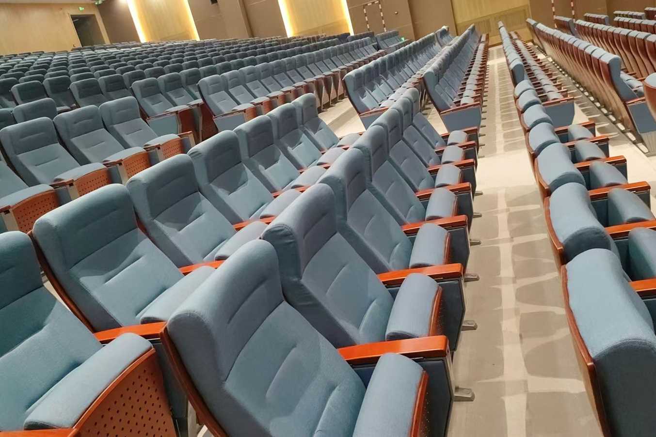 Hội trường 600m² phong cách hiện đại – Giải pháp tối ưu không gian lớn