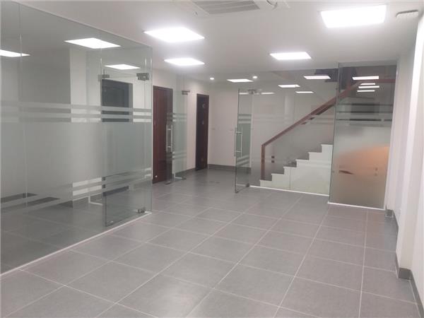Thiết kế thi công văn phòng công ty Logistics 70m2 chuyển đổi từ nhà liền kề - J.I.VINA